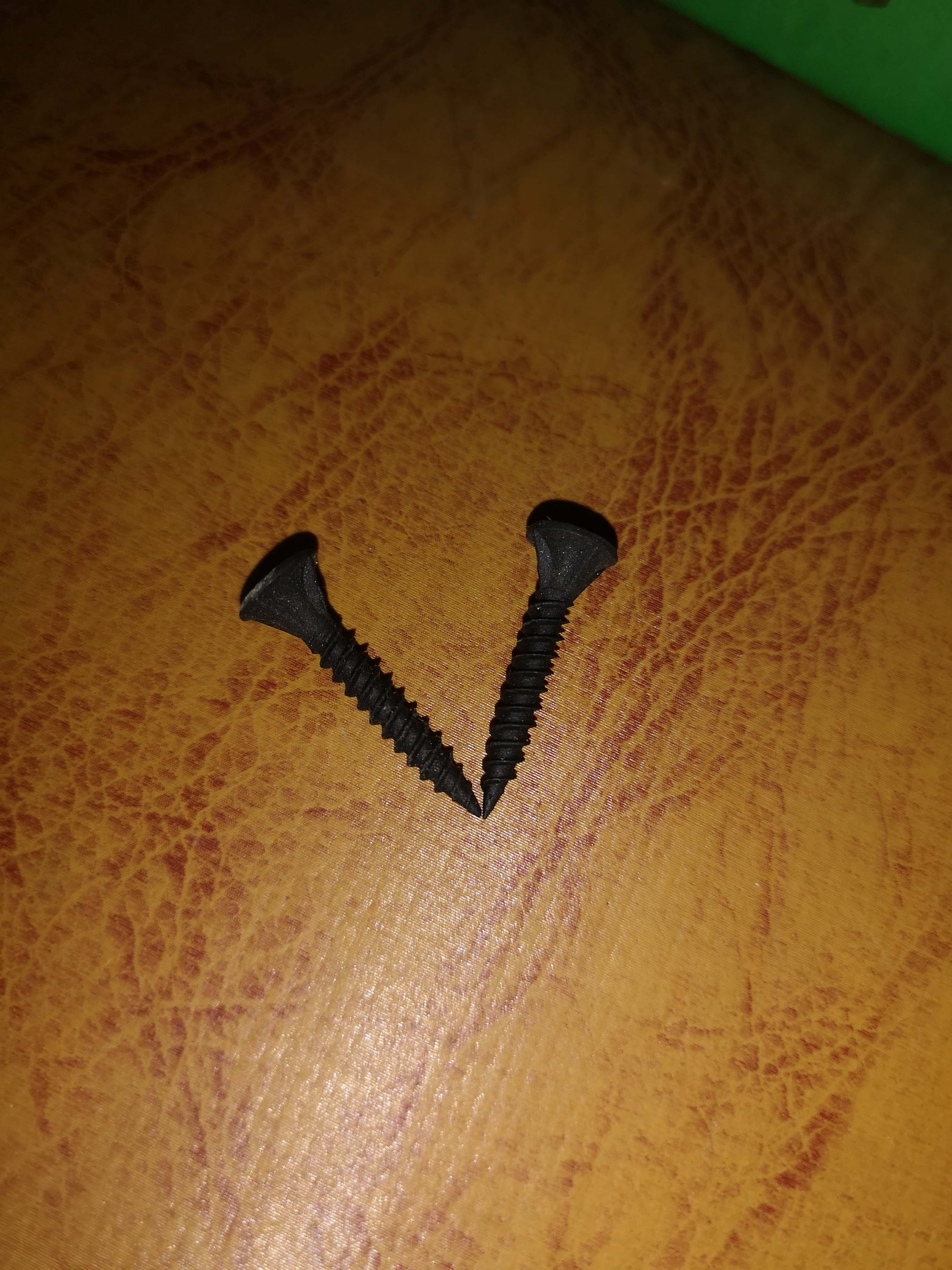 圣达飞高强磷化防滑自攻丝