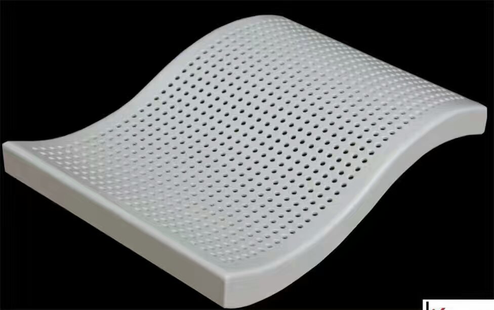 单曲冲孔铝单板1