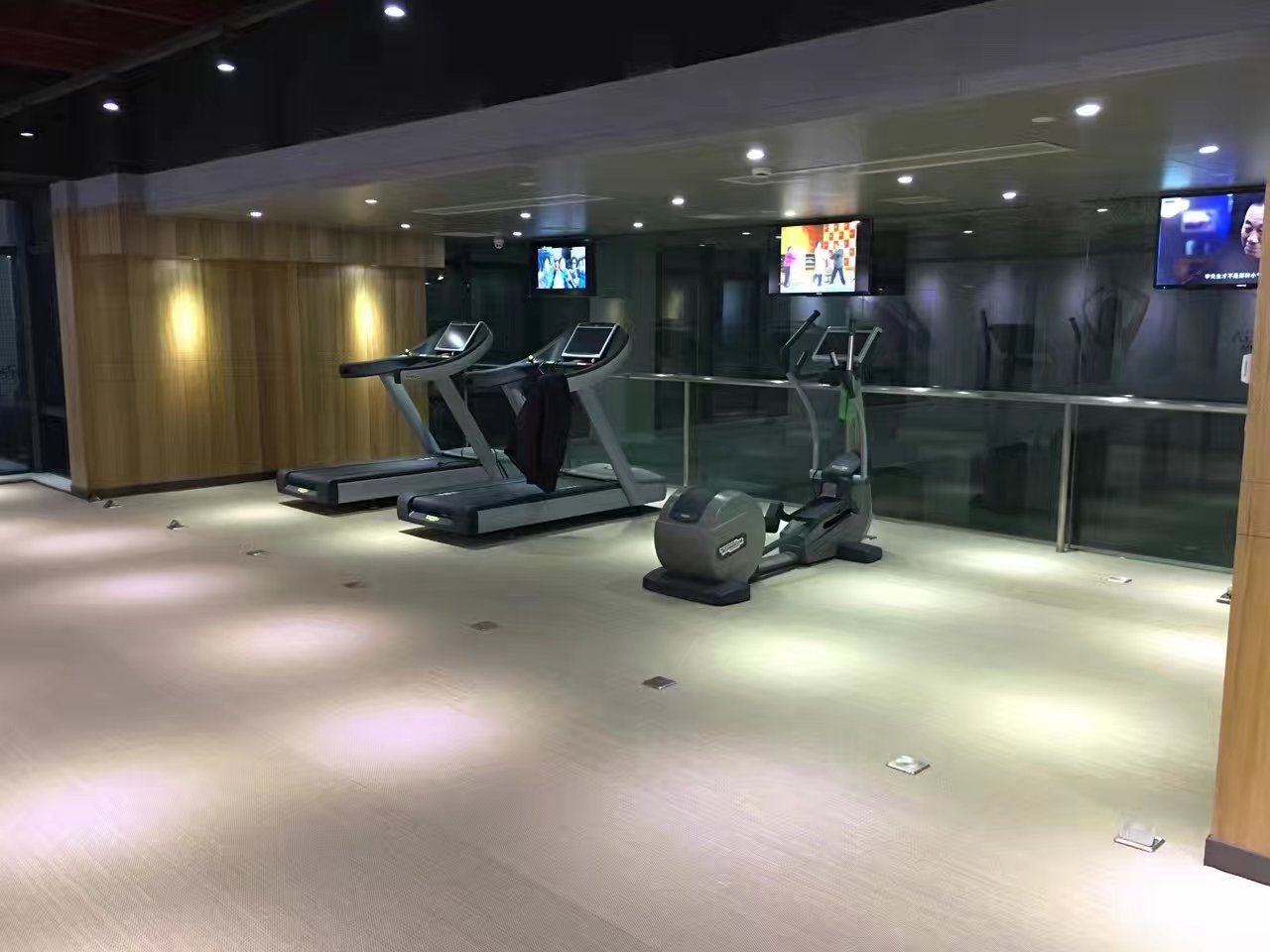 健身房7